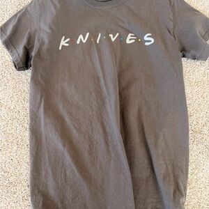 KNIVES Graphic Tee in Gray with Multicolor Dots